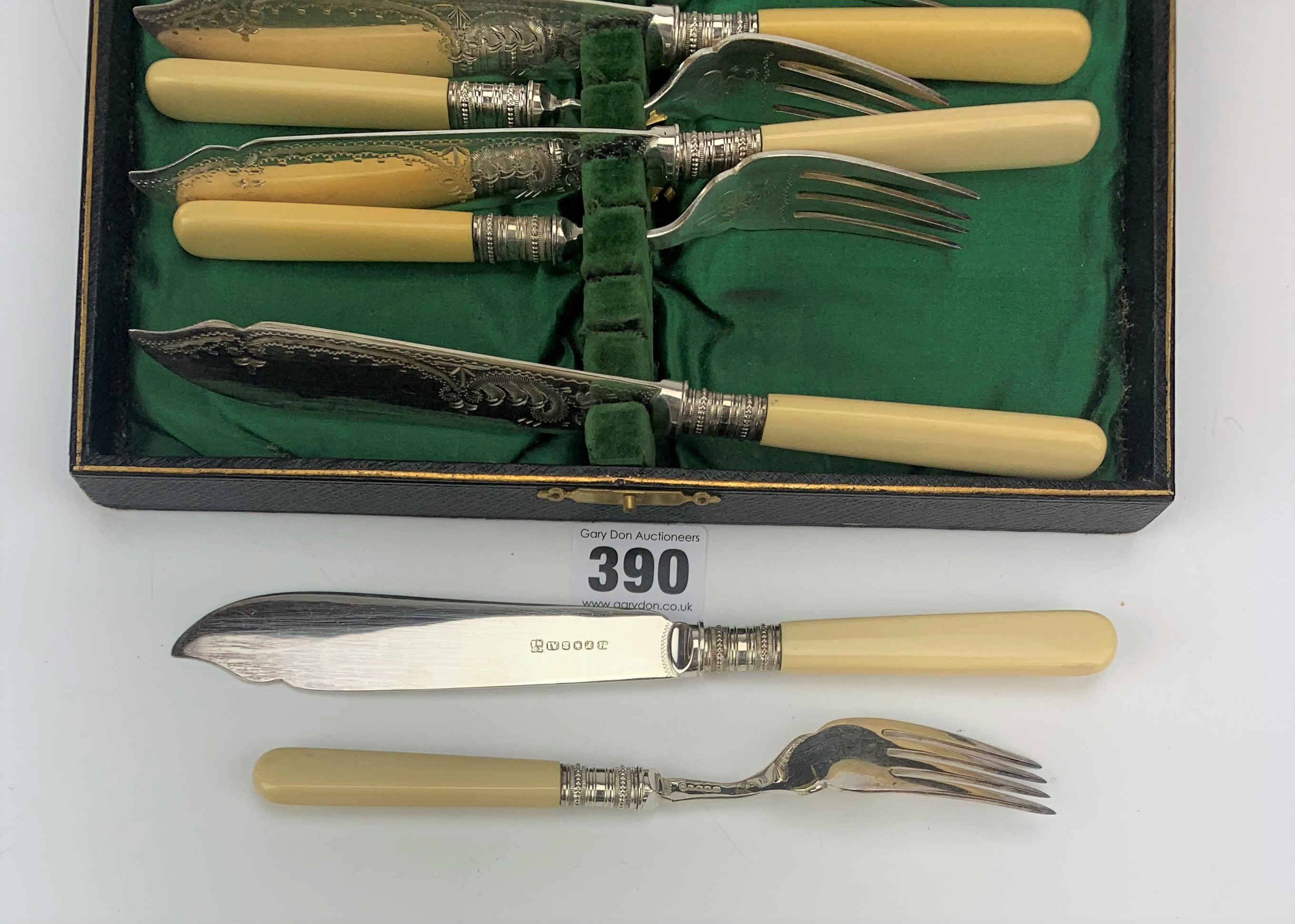 Cased set of 6 plated knives and forks - Image 3 of 4
