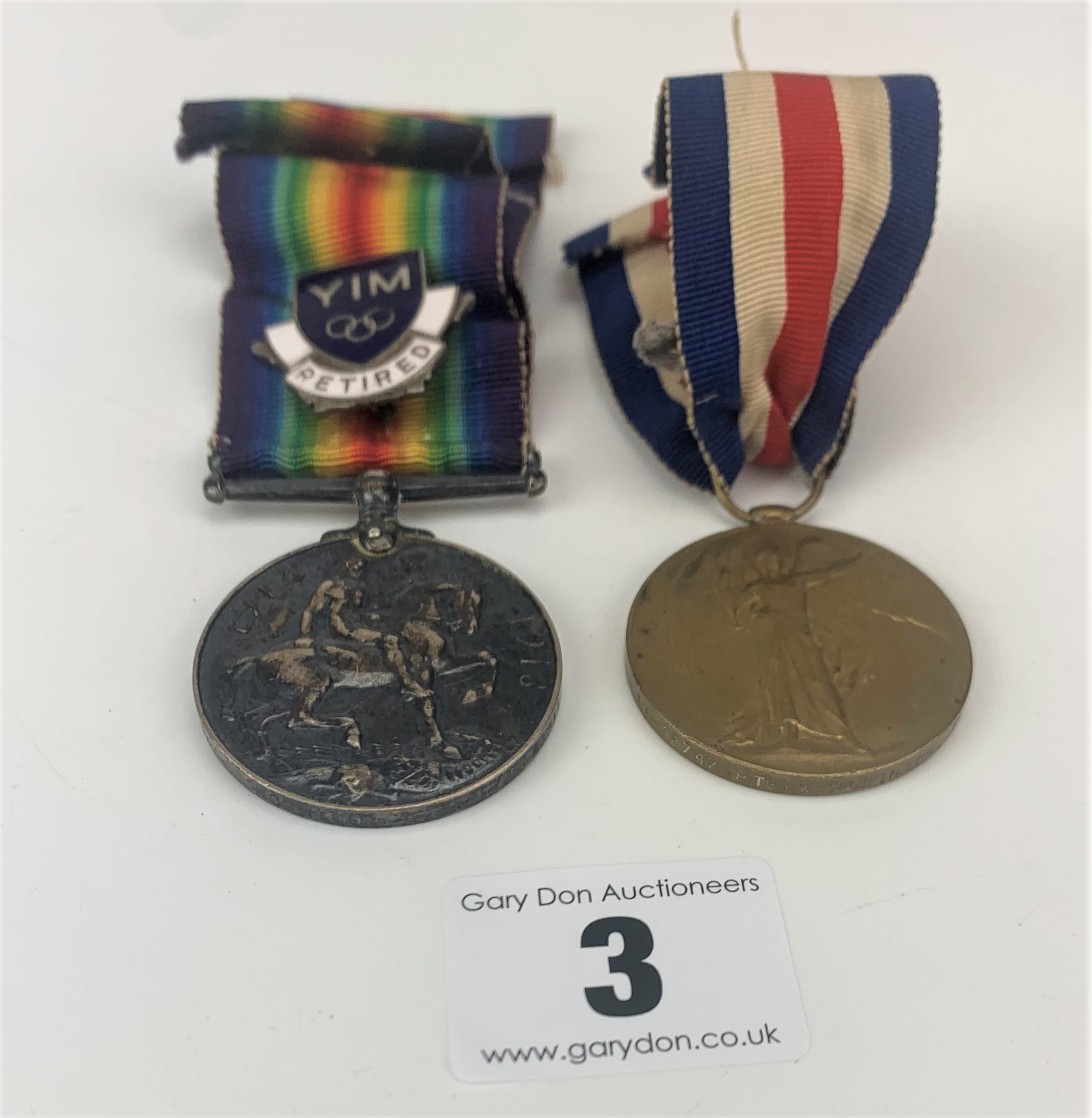 2 First World War medals and badge - Image 2 of 4