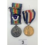 2 First World War medals and badge