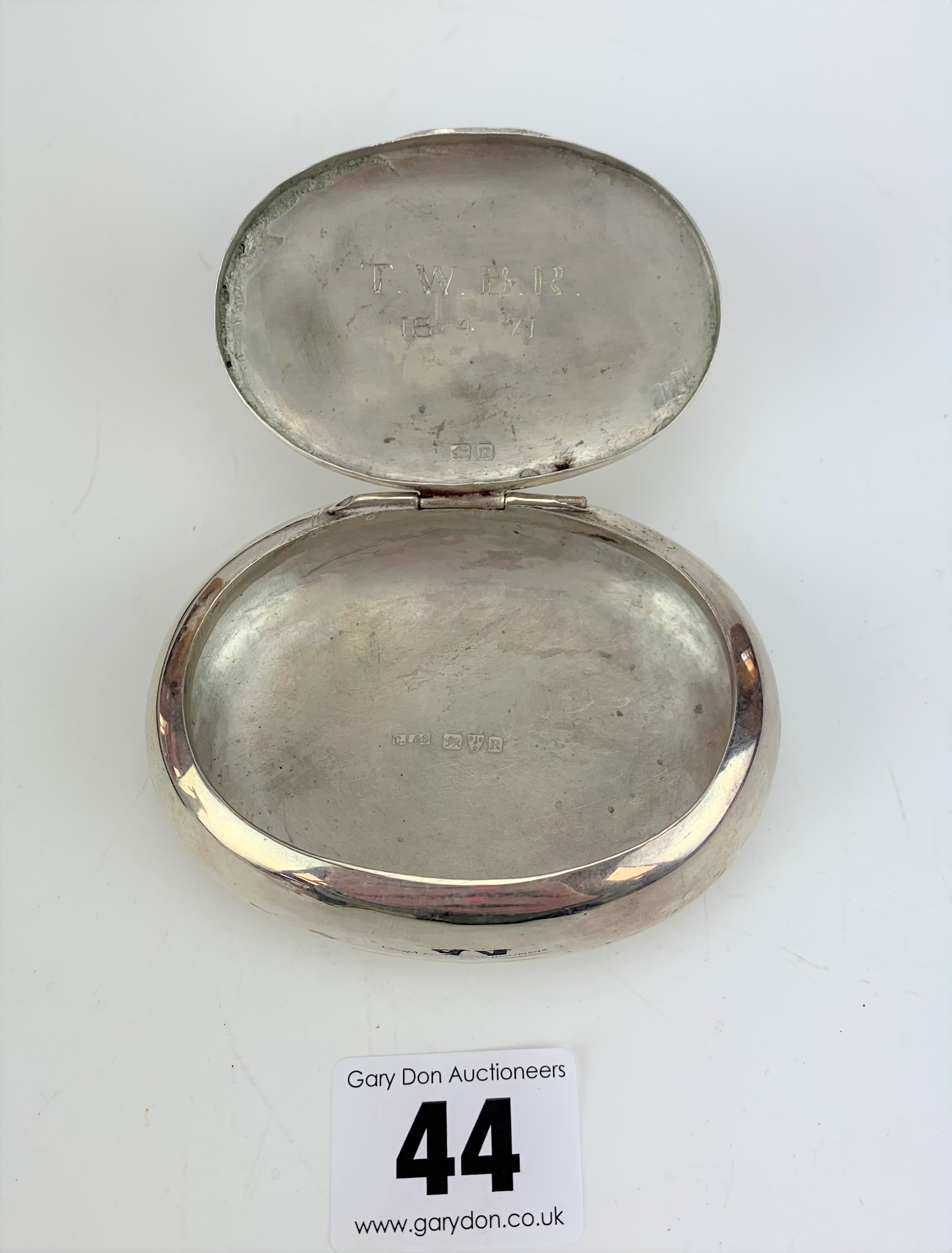 Silver oval snuff box - Image 2 of 4