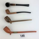 4 wooden pipes