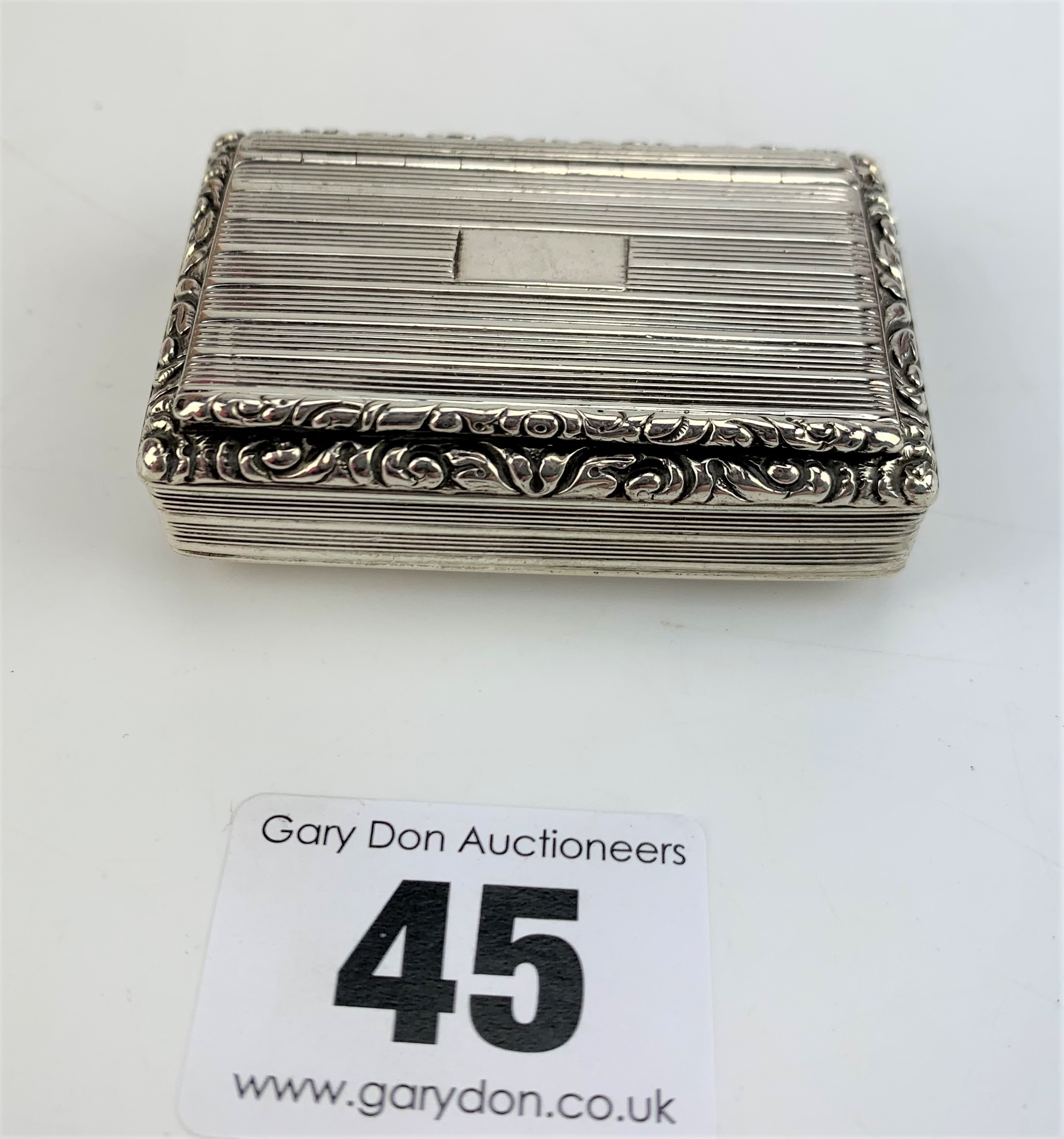 Silver snuff box