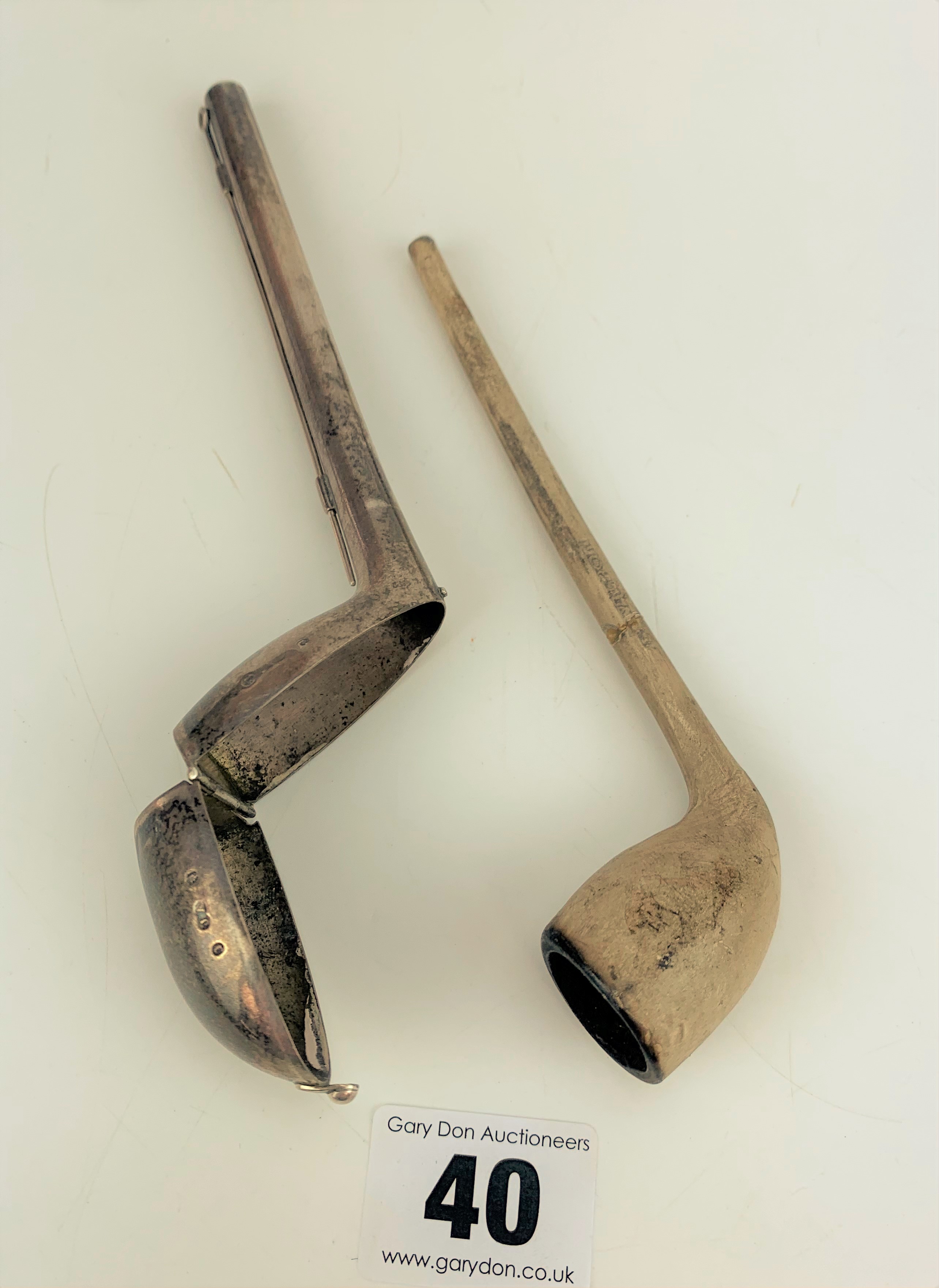 Silver pipe box containing clay pipe - Image 4 of 5