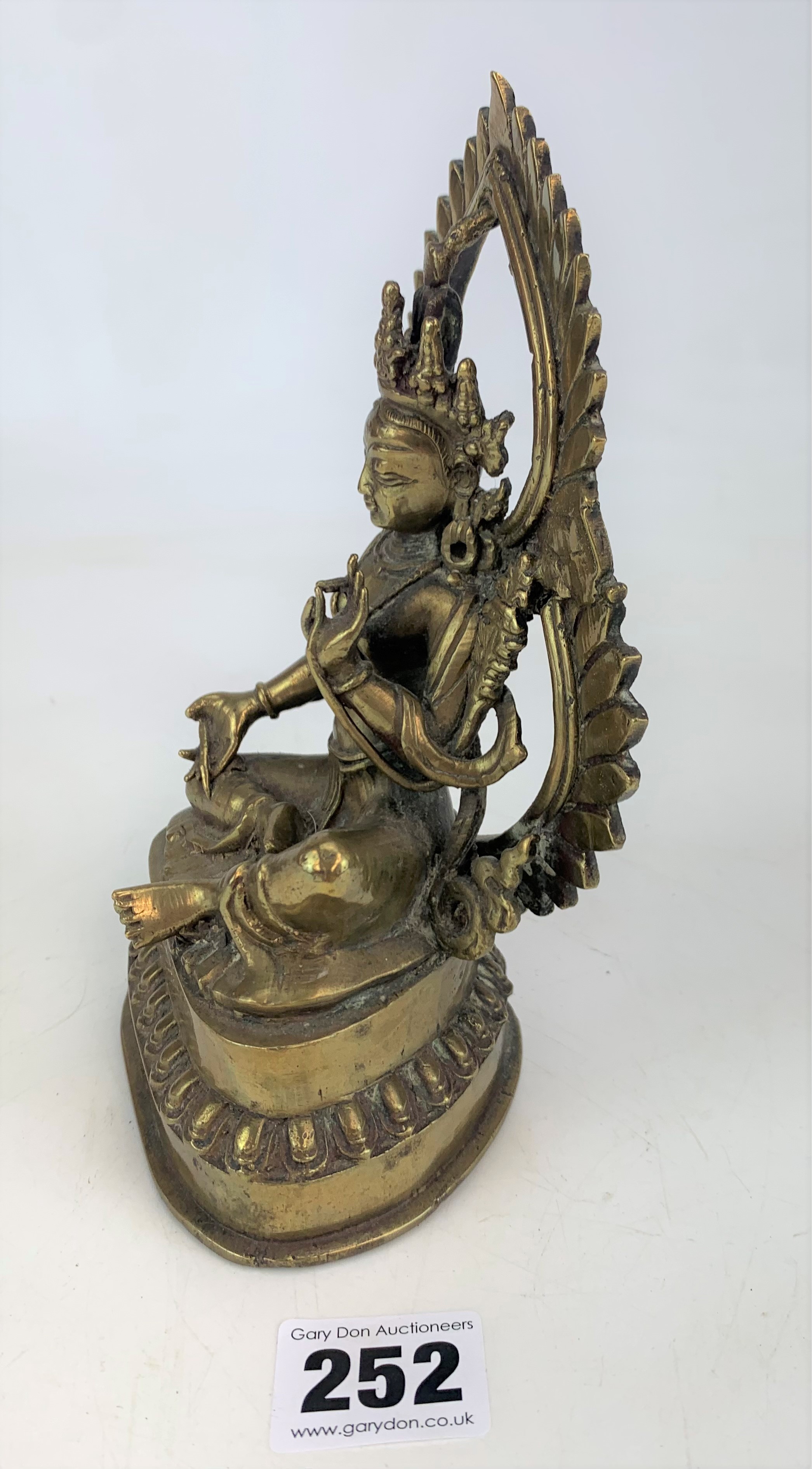 Brass Hindu god figure - Image 5 of 6