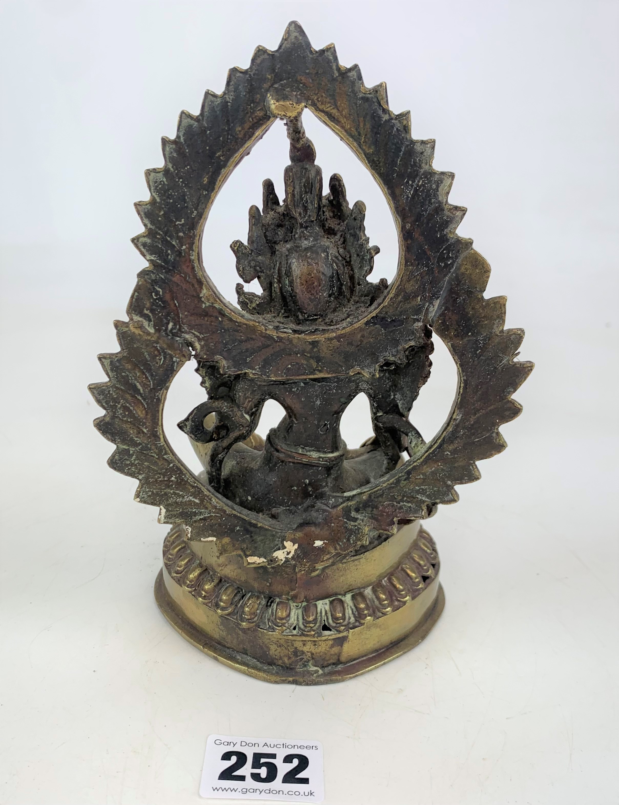 Brass Hindu god figure - Image 4 of 6