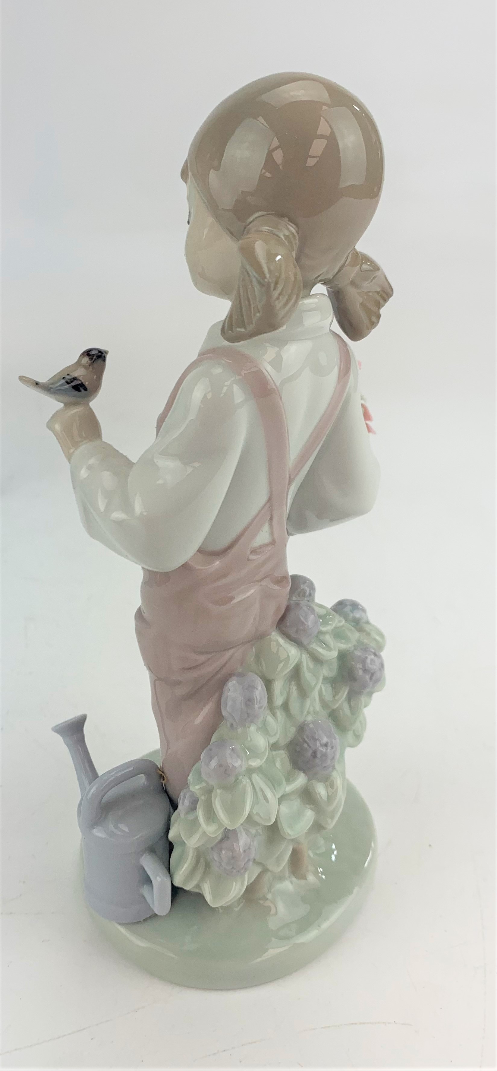 Lladro girl figure in box - Image 3 of 4