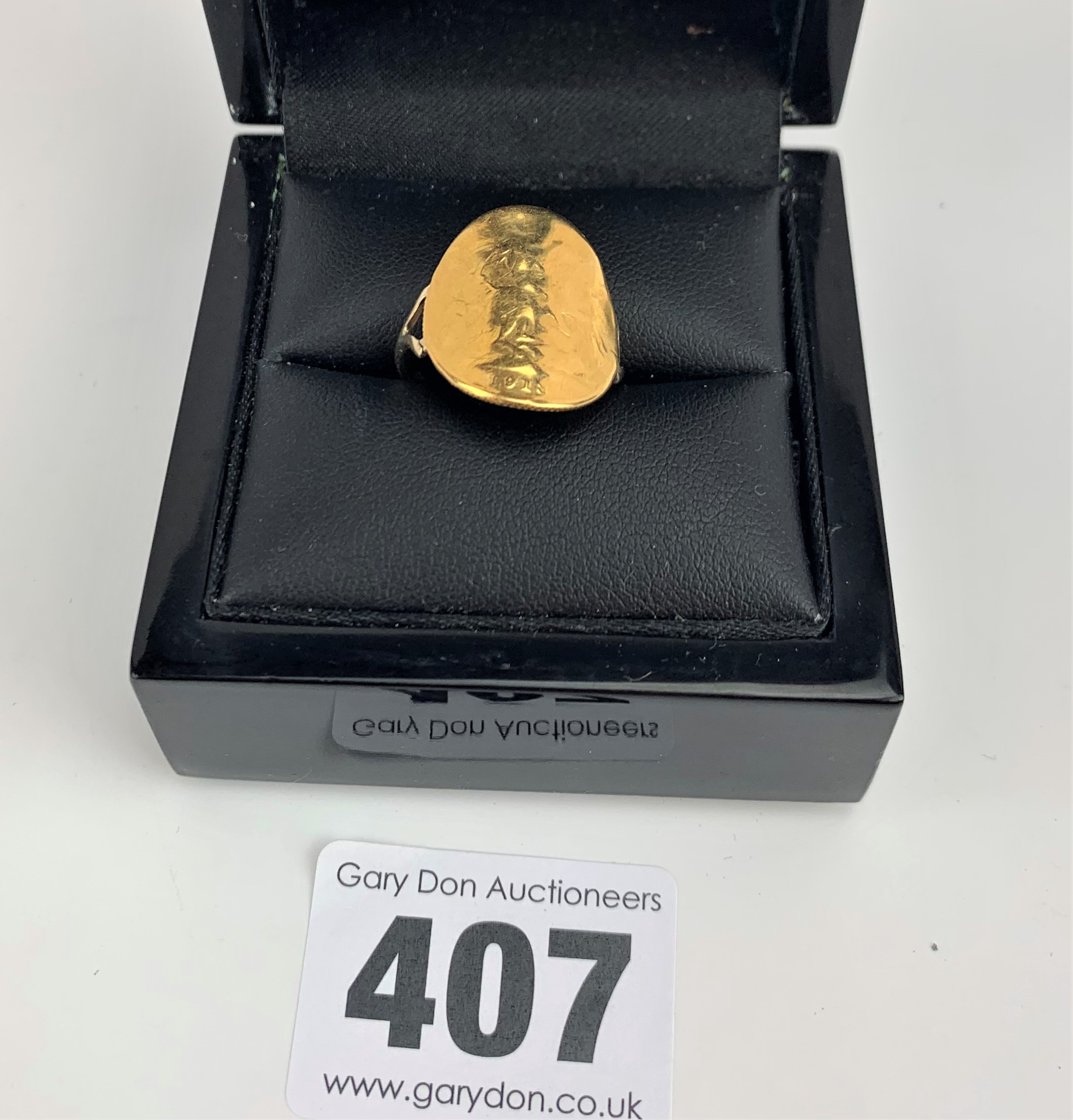 Gold Half Sovereign ring