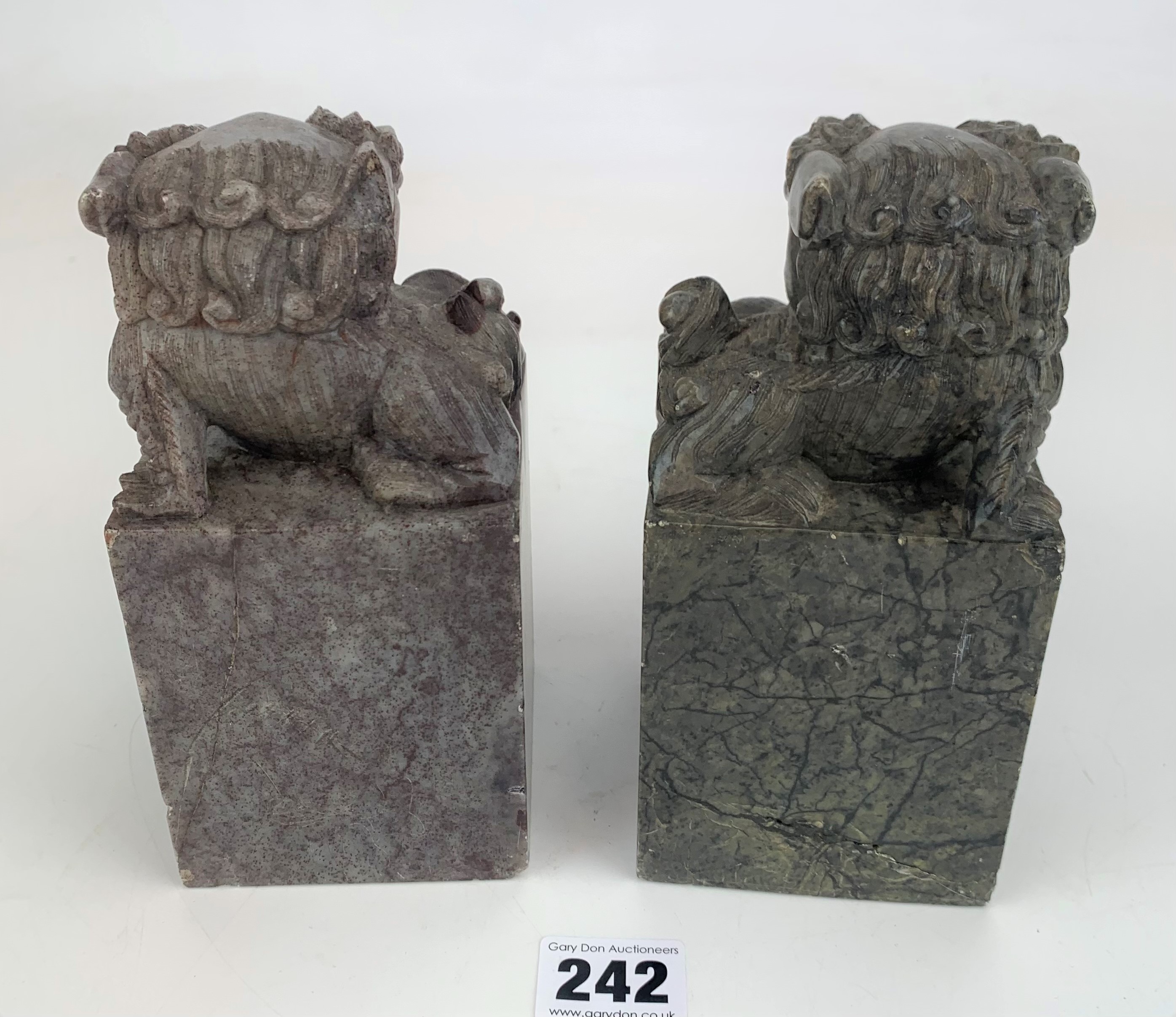 Pair of marble foo dog bookends - Image 3 of 7