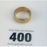 9k gold wedding band