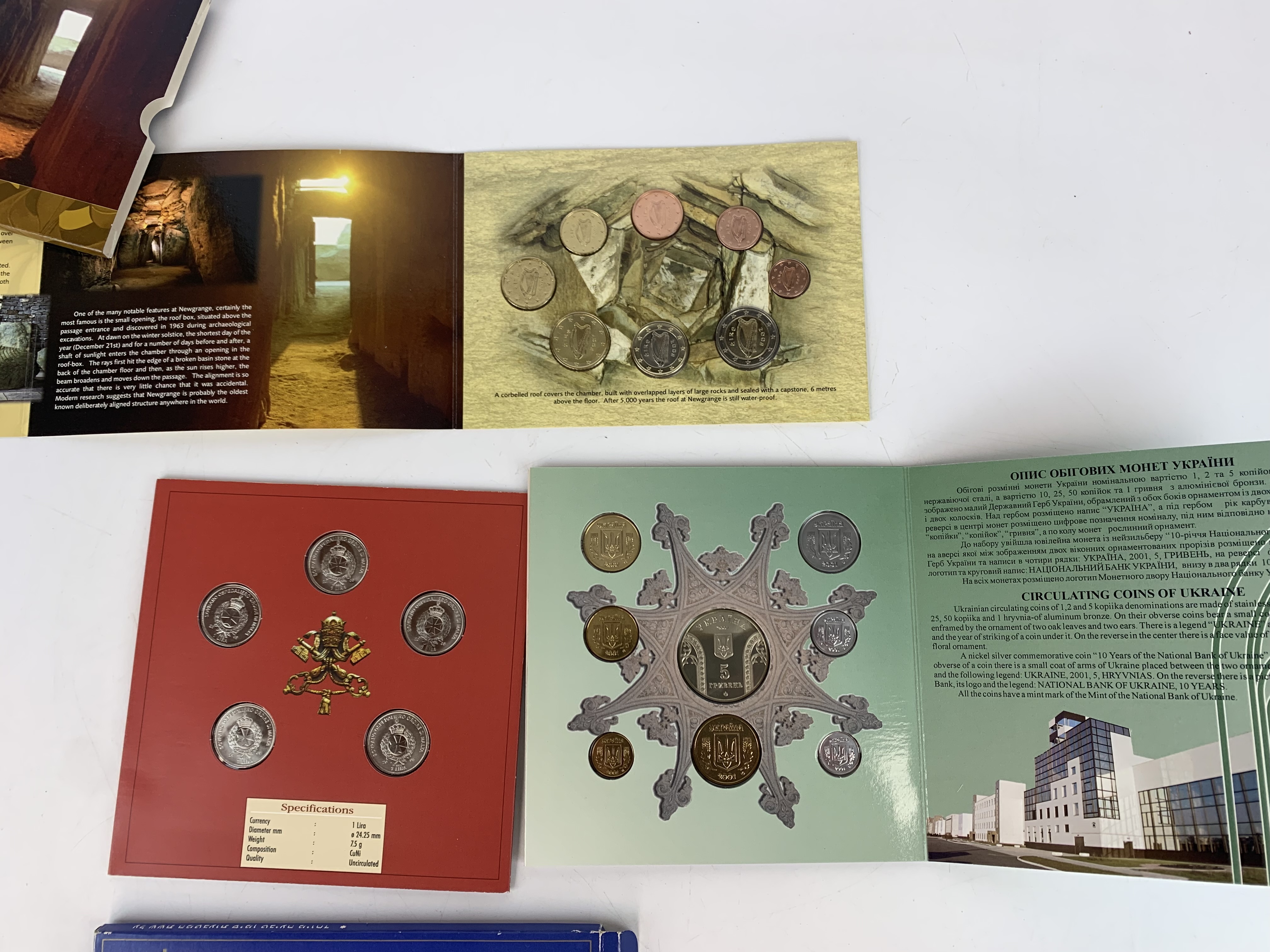 5 assorted mint coin sets - Image 3 of 3