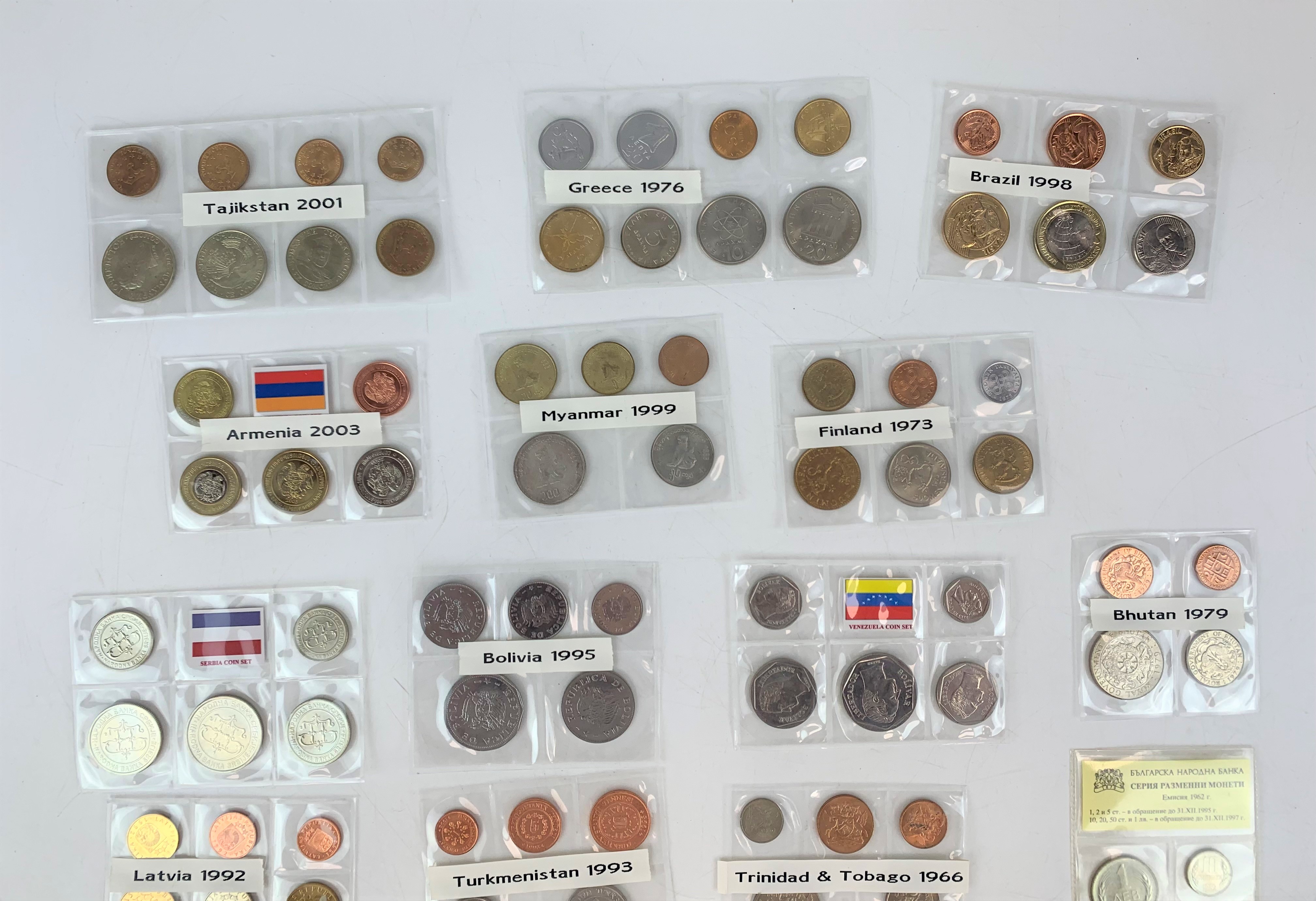 20 world blister packs of coins - Image 2 of 4