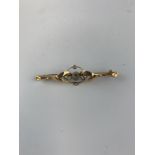 15k gold bar brooch
