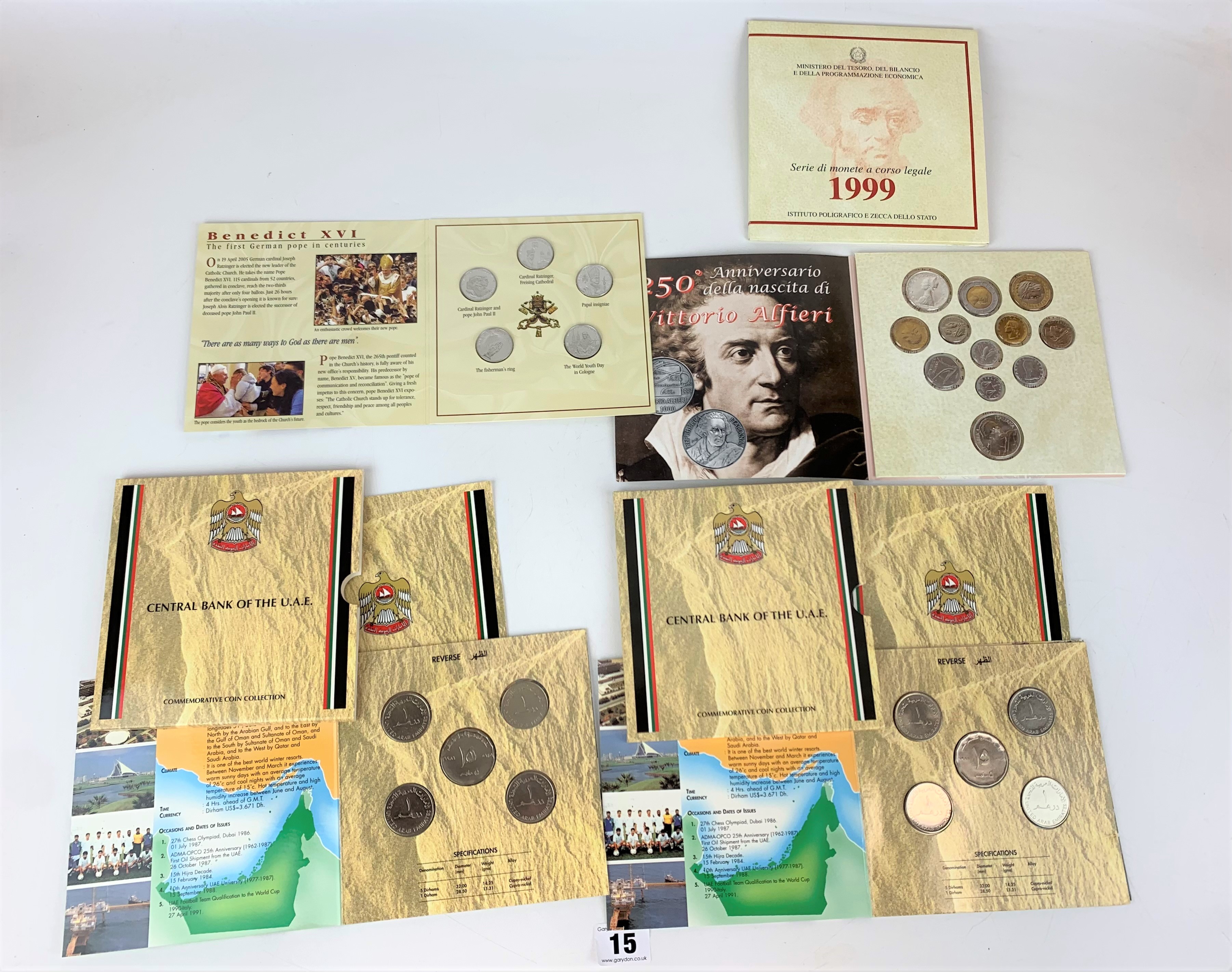 4 assorted coin sets