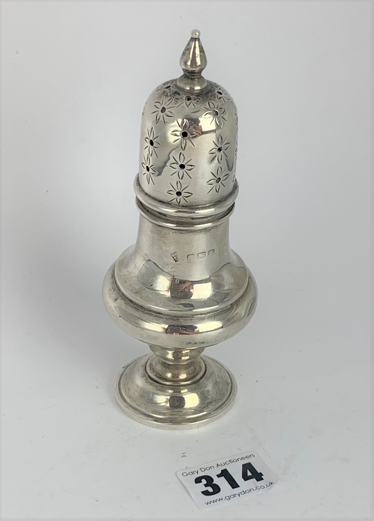 Silver sugar shaker - Image 3 of 6