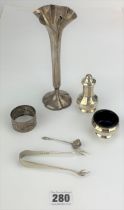 Assorted silver items