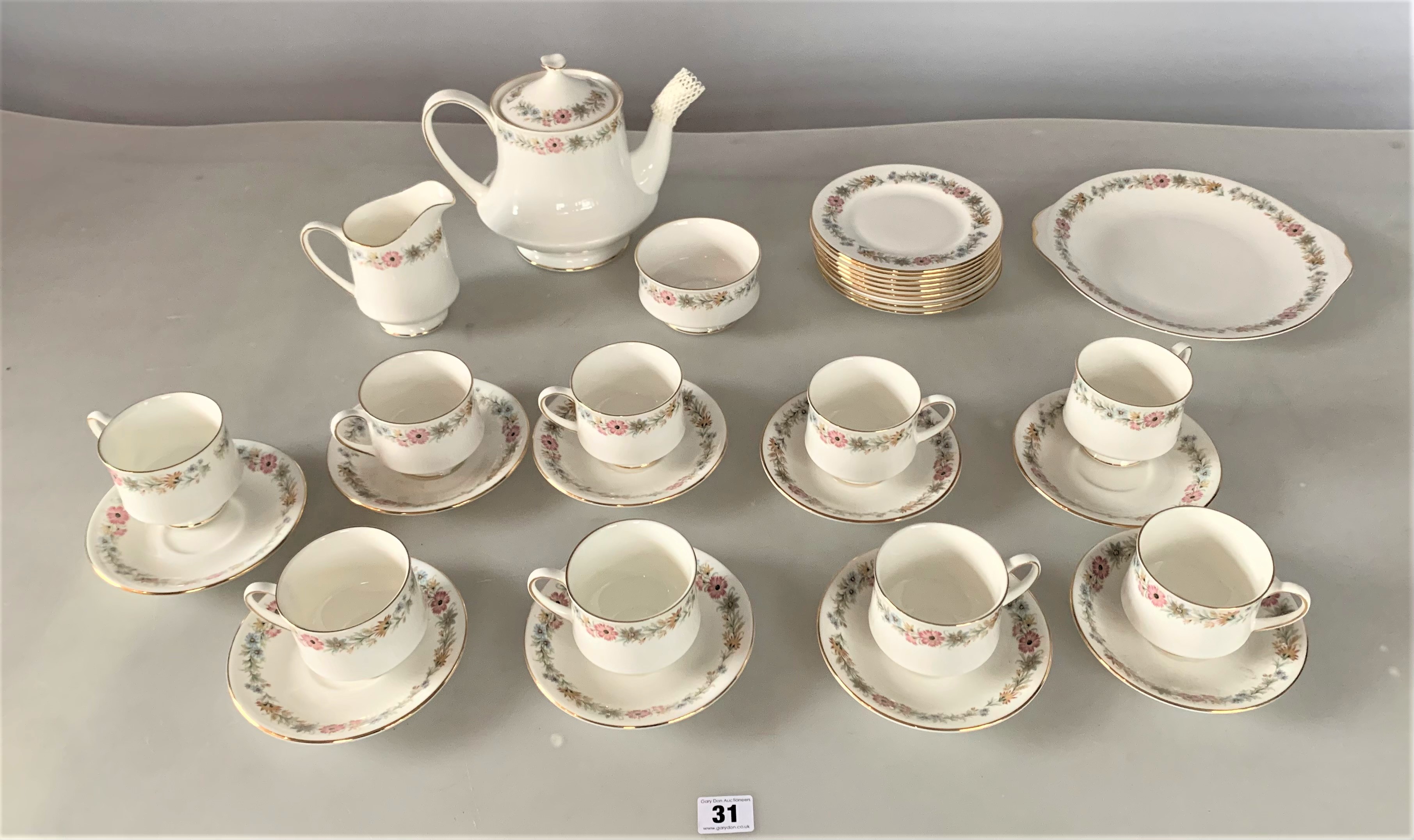 Royal Albert 'Belinda' tea set
