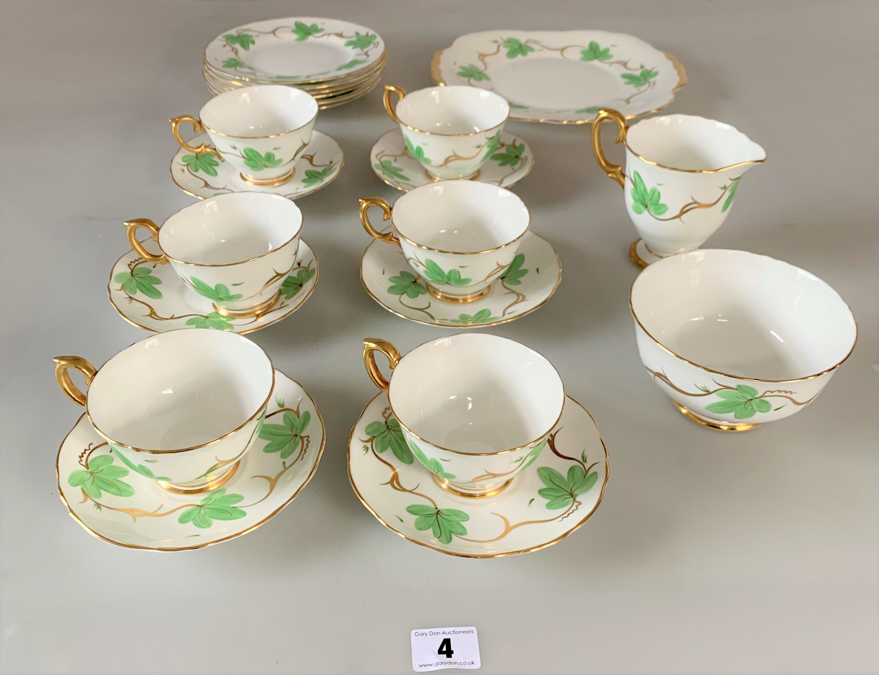 Crown Staffordshire 'Ivy' tea set - Image 4 of 5