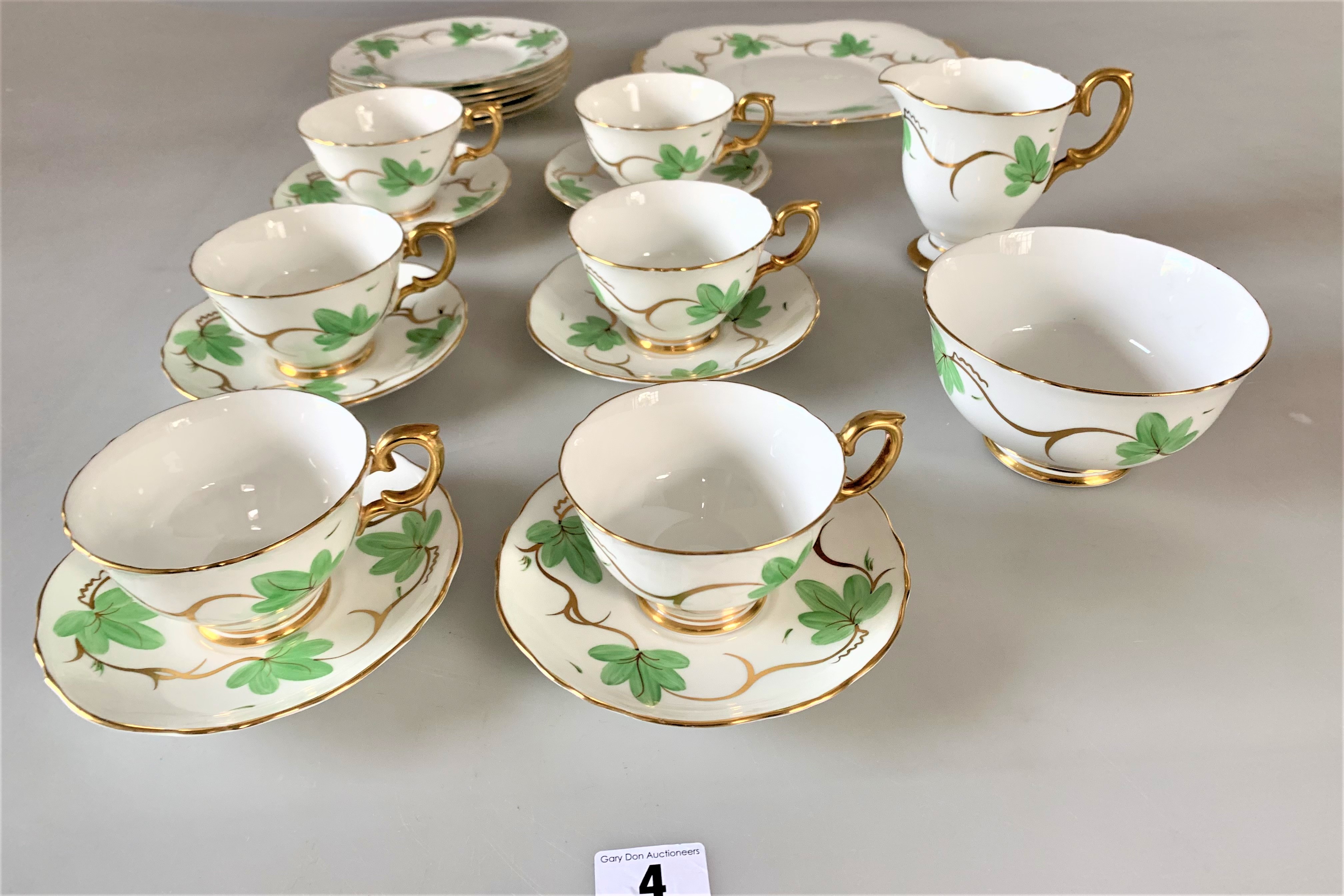 Crown Staffordshire 'Ivy' tea set - Image 2 of 5