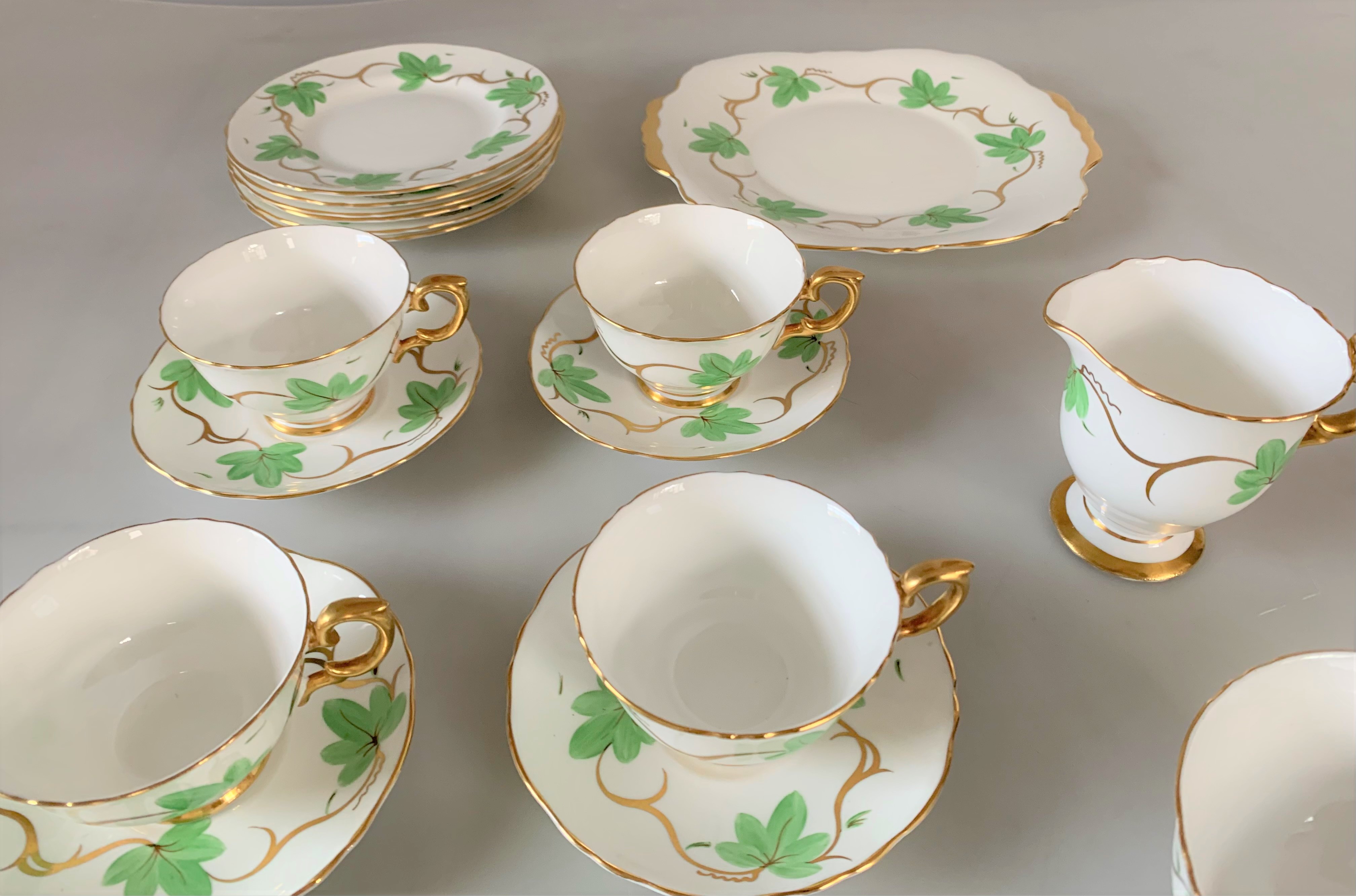 Crown Staffordshire 'Ivy' tea set - Image 3 of 5