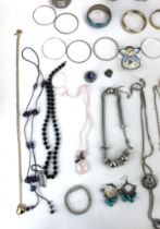 Assorted dress jewellery