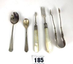 Assorted silver cutlery