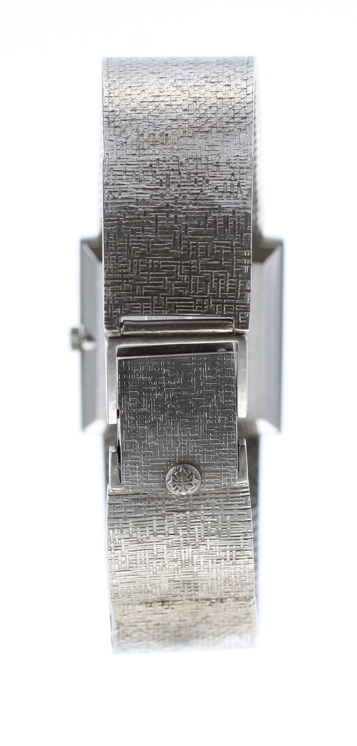 Patek Philippe, Genéve 18ct white gold square-cased  gentleman's wristwatch retailed by Gubelin, - Image 6 of 11