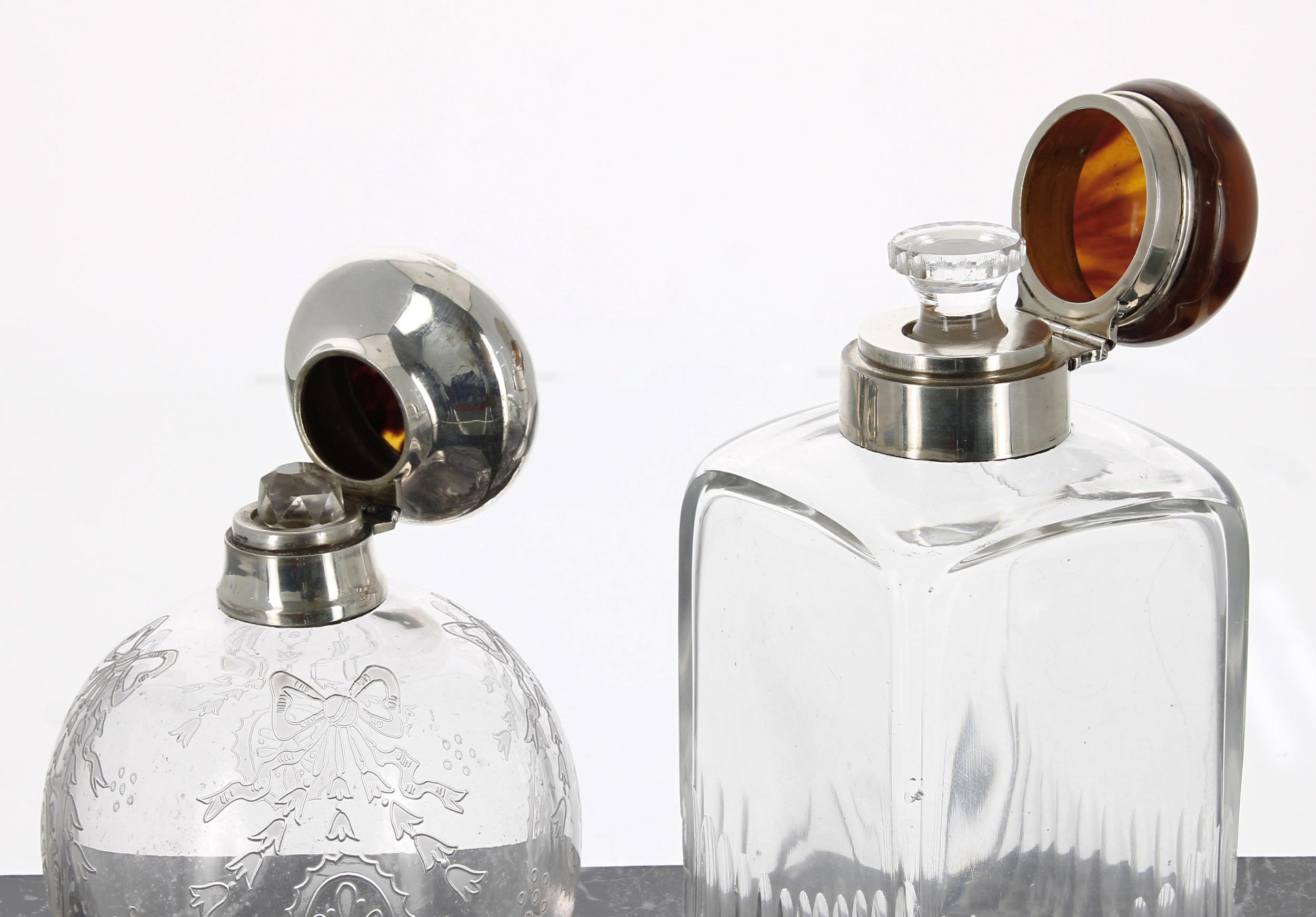 Silver mounted globe scent bottle, with tortoiseshell and piqué decorated cover enclosing an inner - Image 2 of 2