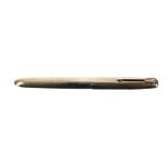 9ct gold case Parker fountain pen, London 1960, 5.5" long, 28gm total