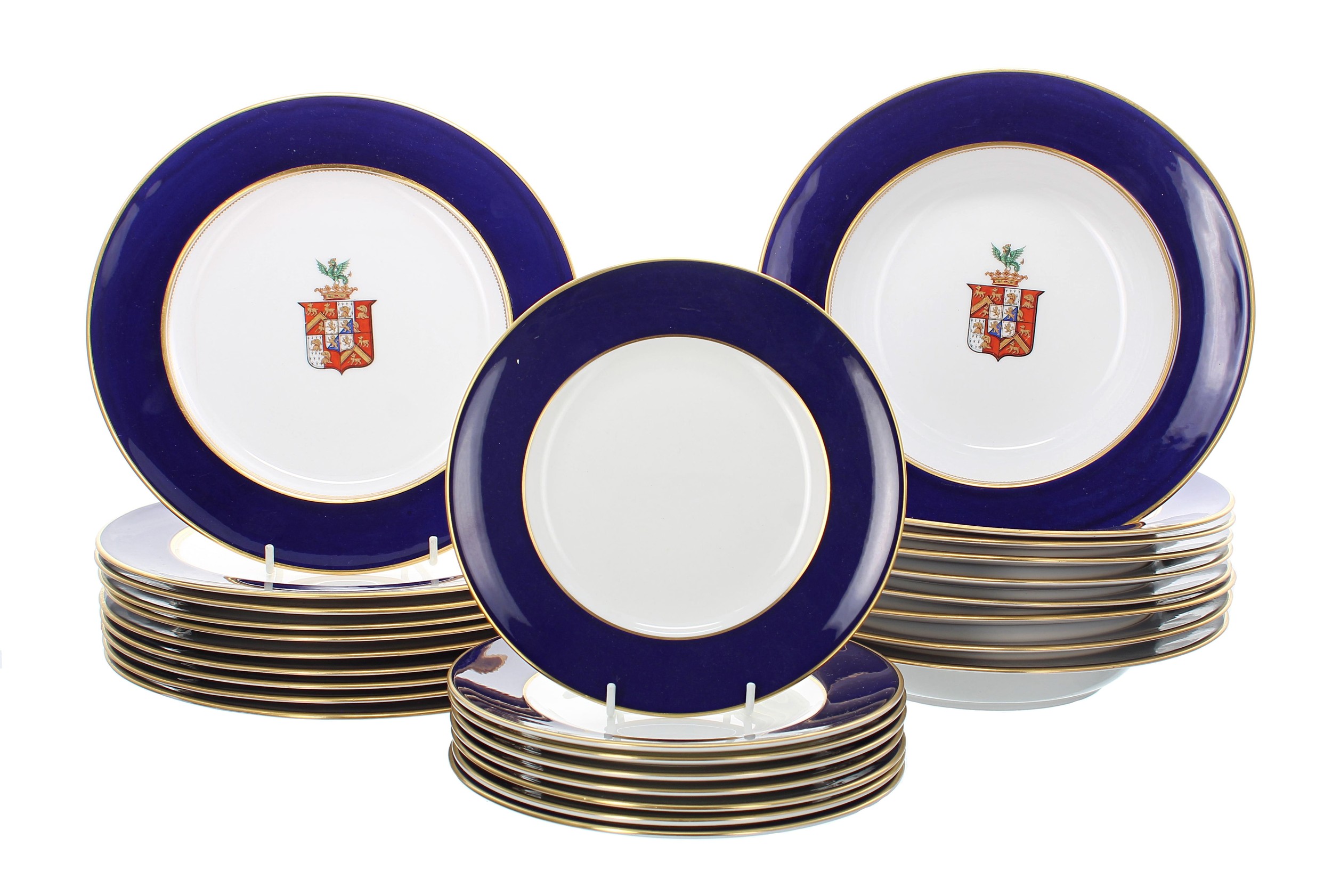 Copelands China for T. Goode & Co. porcelain crested dinner service, decorated with central shield - Image 2 of 4