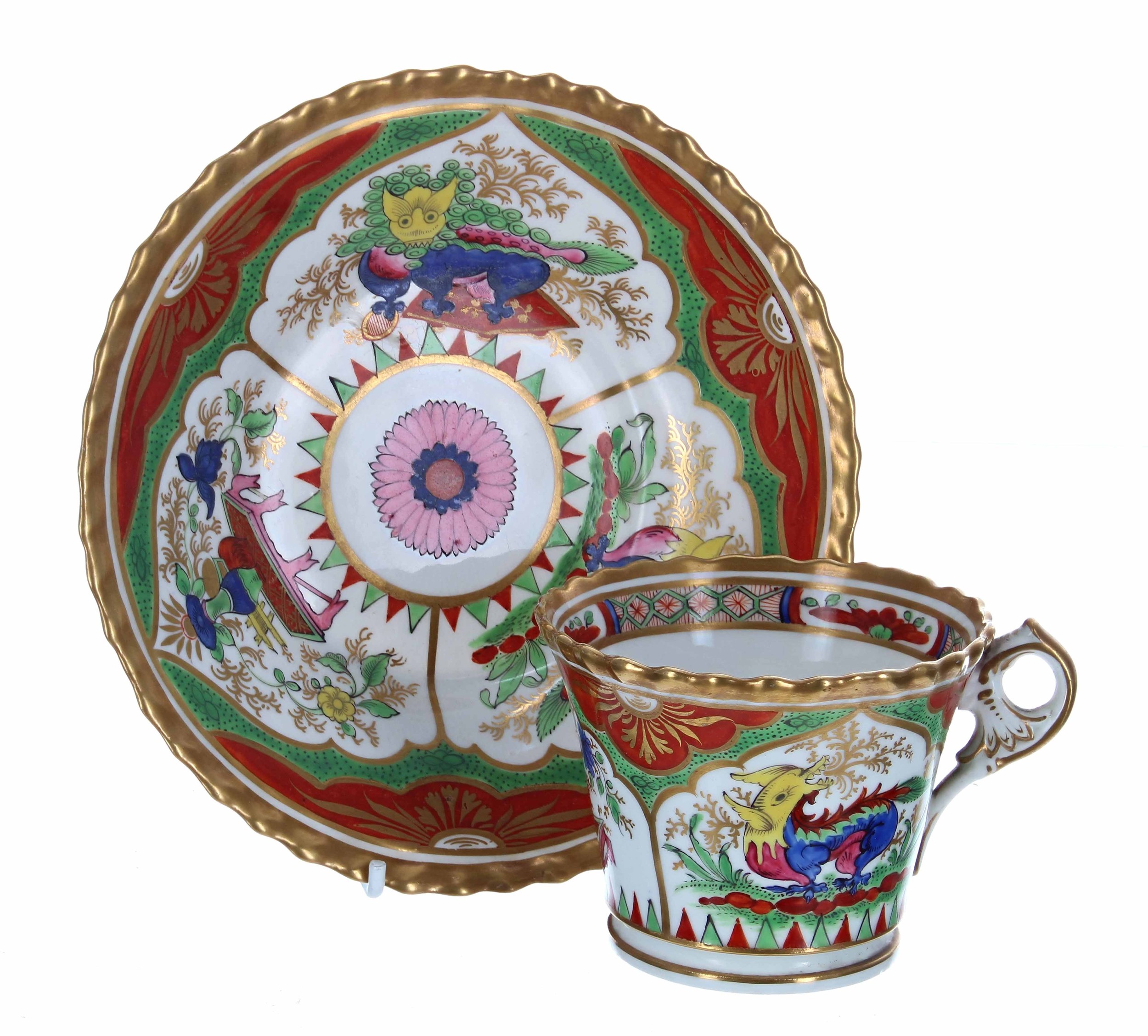 Chamberlains Worcester 'Dragon in Compartment' pattern porcelain cup and saucer, early 19th century,