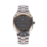 Omega Seamaster Titanium Quartz gentleman's wristwatch, circular grey dial with dot hour markers,