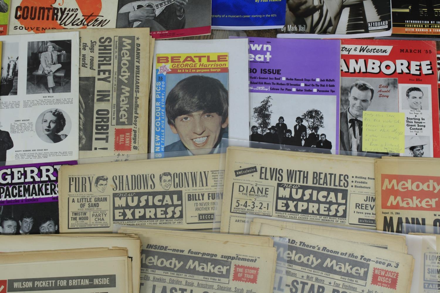 Selection of mainly British and other vintage magazines and papers including a Beatle George