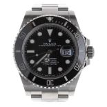 Rolex Oyster Perpetual Date Submariner stainless steel gentleman's wristwatch, reference no.