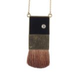 Good quality 18ct and black onyx blush brush set necklace with a single rub-over set round