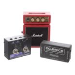 Dunlop DC-Brick guitar effects multi-power supply; together with an Artcessories A/B-Y cool switch