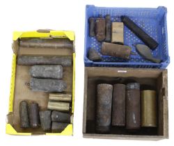 Quantity of various old clock weights (22)