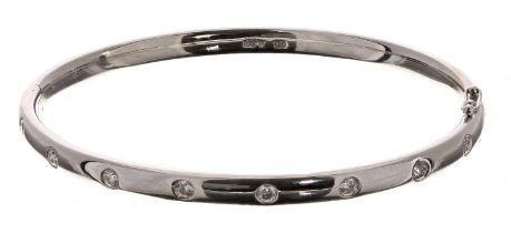 Mappin & Webb heavy 18ct white gold diamond set hinged bangle, with eight round brilliant-cut