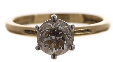 Good certified 18ct yellow gold solitaire diamond ring, round brilliant-cut in a platinum claw