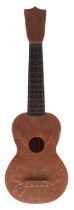 Interesting old Neapolitan mandolin by and labelled F..lli Vinaccia fu P.le & Co., Fabbricanti di