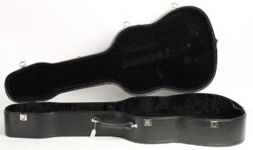 Hard case for a 17" semi-hollow body guitar