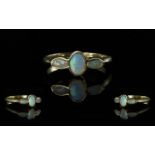 Ladies 9ct Gold Attractive 3 Stone Opal