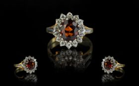 Ladies 18ct Gold Attractive Diamond & Fire Garnet Cluster Ring, flowerhead setting.