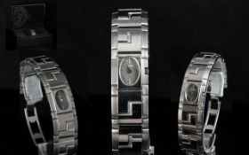 Versace Deluxe Superior Ladies High Fashion Stainless Steel Bangle Wrist Watch, ESQ99 - 928001.