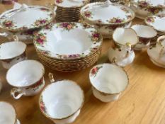 Royal Albert Old Country Roses Dinner Service, comprising three lidded casserole/vegetable dishes,