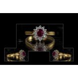 18ct Gold Attractive Ruby and Diamond Set Cluster Ring Flowerhead Setting.