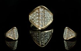 A Fine Quality 14ct Gold Diamond Set Stylish Cluster Ring. Set with Excellent Quality Brilliant