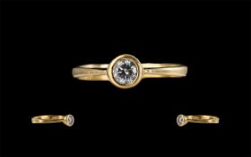 18ct Gold Attractive Single Stone Diamond Ring, full hallmark to shank.