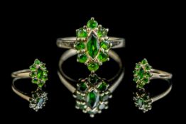 Ladies 9ct Gold Attractive Green Stone Set Cluster Ring, Pleasing Setting. Full Hallmark to Shank.