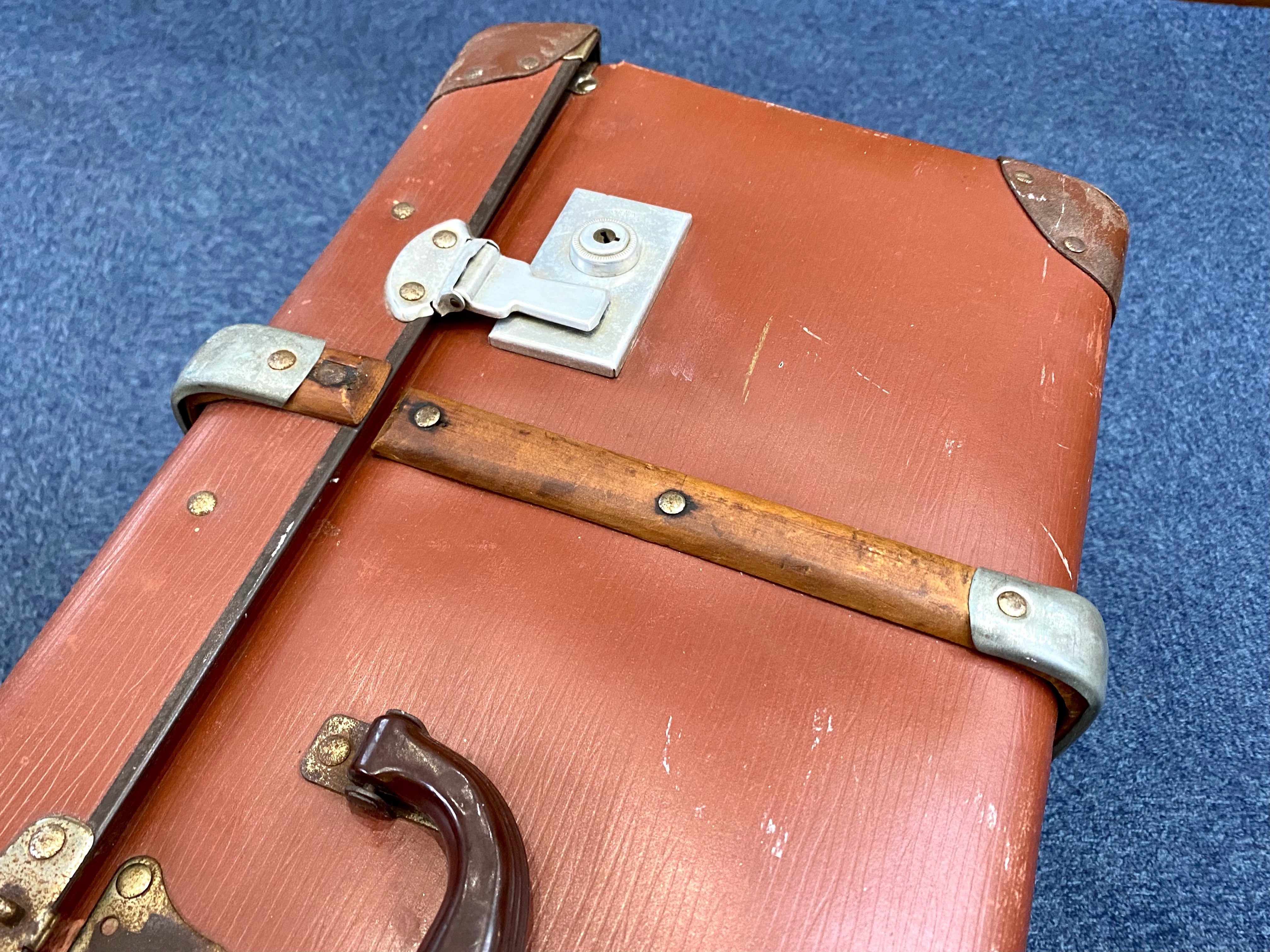 Large Vintage Suitcase, brown with strap - Image 4 of 4