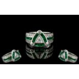 18ct White Gold Contemporary Emerald & D